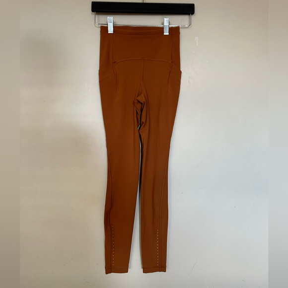 Lululemon Swift Speed High-Rise Tight 28"
Butternut Brown! EUC - Picture 2 of 7